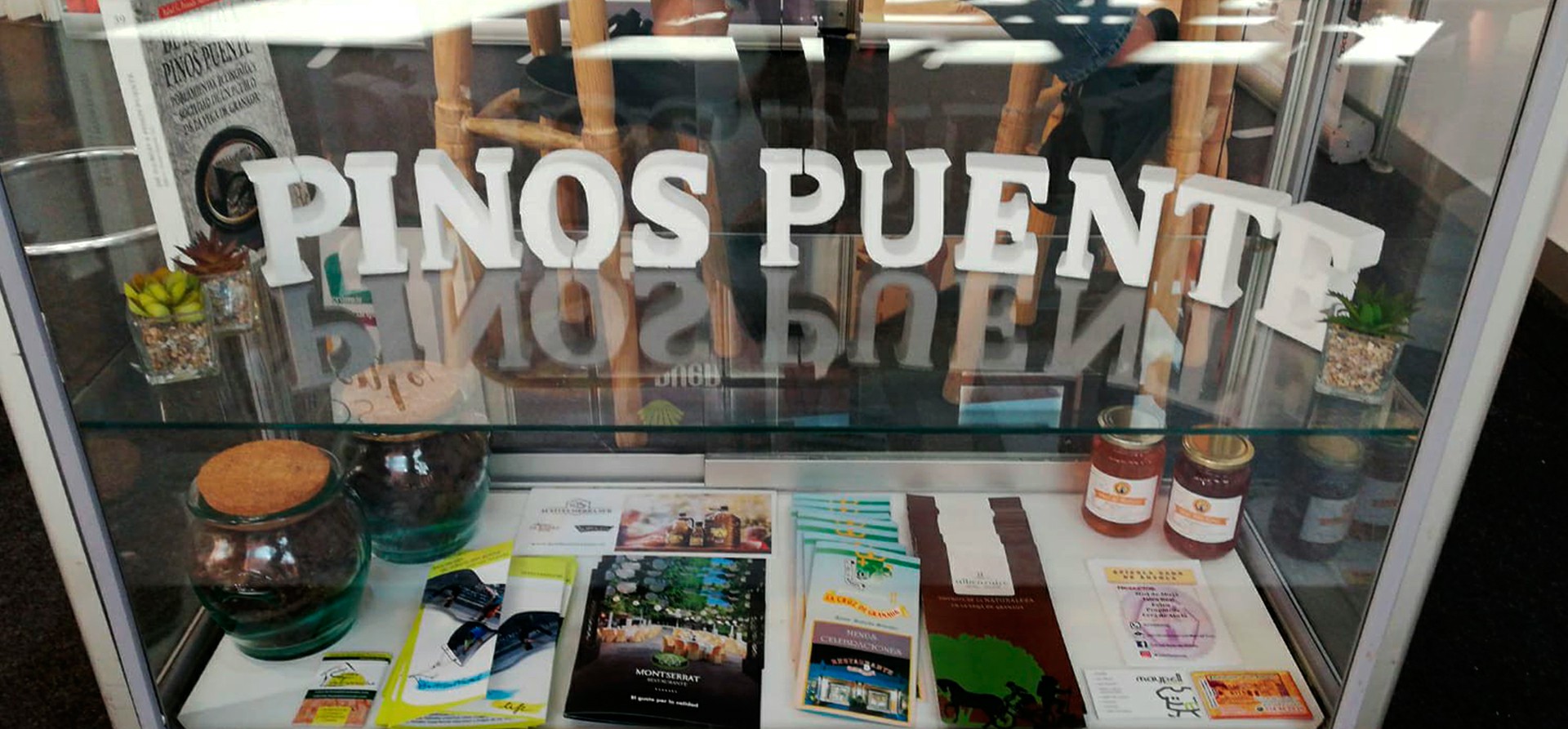 Vitrina de Pinos Puente en la Feria de los Pueblos 2019